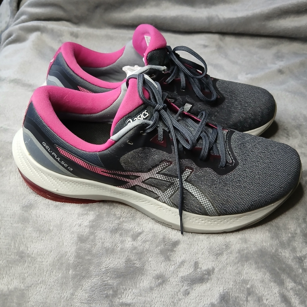 Oasis Women's Athletic‎ Shoes - Gray and Pink